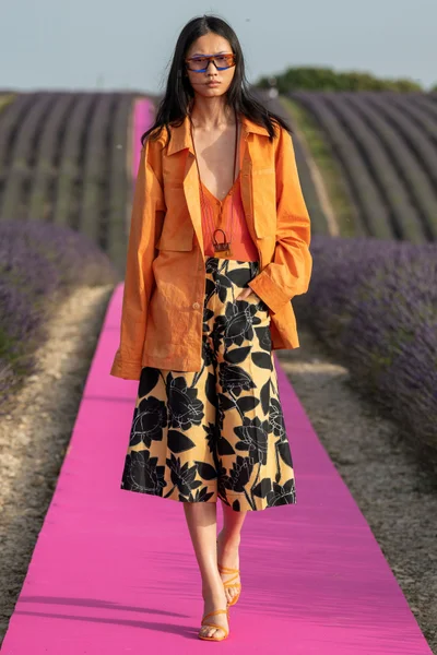 Look 63